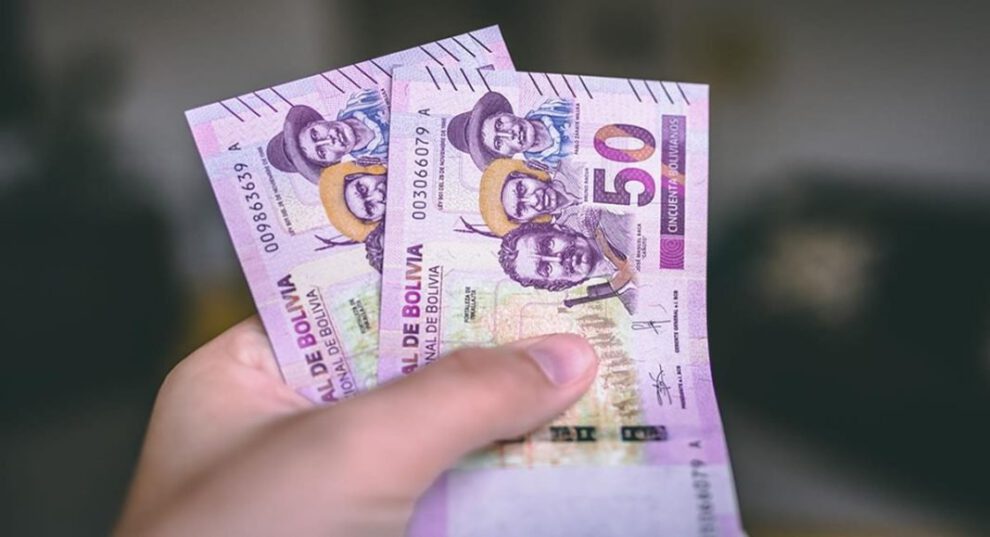 Billetes falsificados en El Alto