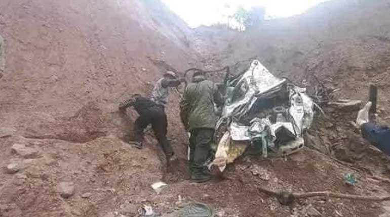 Fallece familia en Sorata tras accidente de tránsito