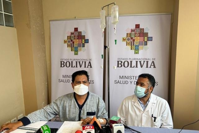 Ministro de Salud Jeyson Auza fue operado por cálculos renales