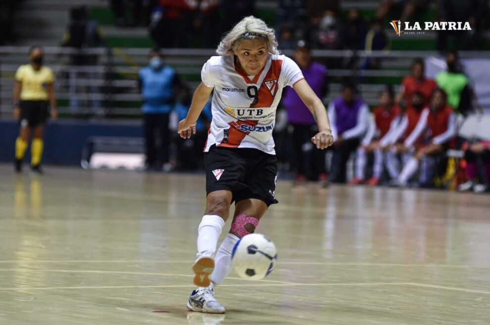 Karla Ticona reforzará al Sao José de Brasil en el futsal femenino