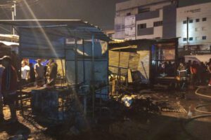 Incendio en el mercado Mutualista en Santa Cruz