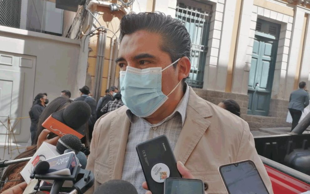 Juan Carlos Limpias defiende su gestión en el Régimen Penitenciario