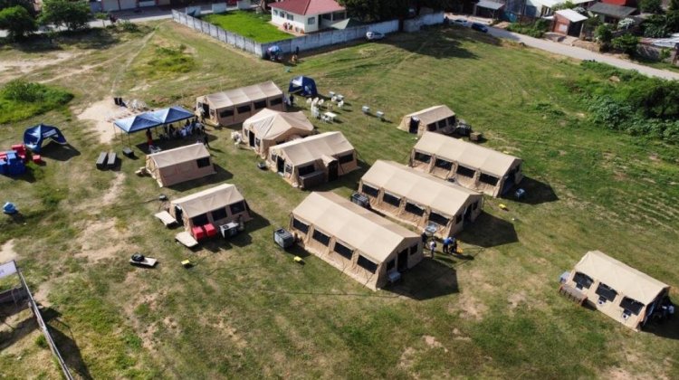 Hospitales móviles donados por EEUU para combatir el dengue en Bolivia