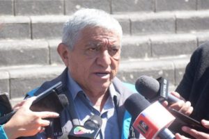 Salvar la economía según Iván Arias