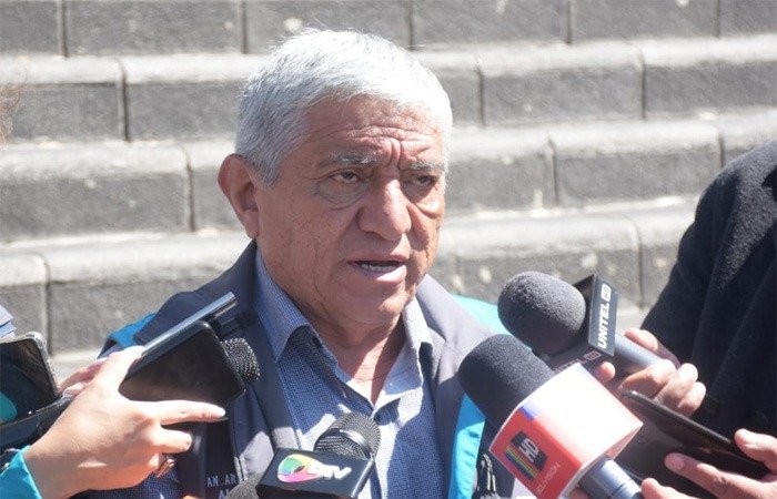 Salvar la economía según Iván Arias