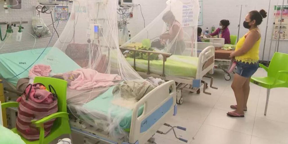 Dengue en Santa Cruz: Padres gastan de su bolsillo el tratamiento para sus hijos infectados