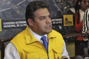 Orden de aprehensión contra Revilla por el caso PumaKatari