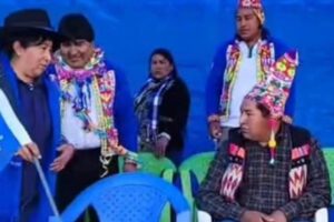 Agresiones contra Martín Choque en evento cultural