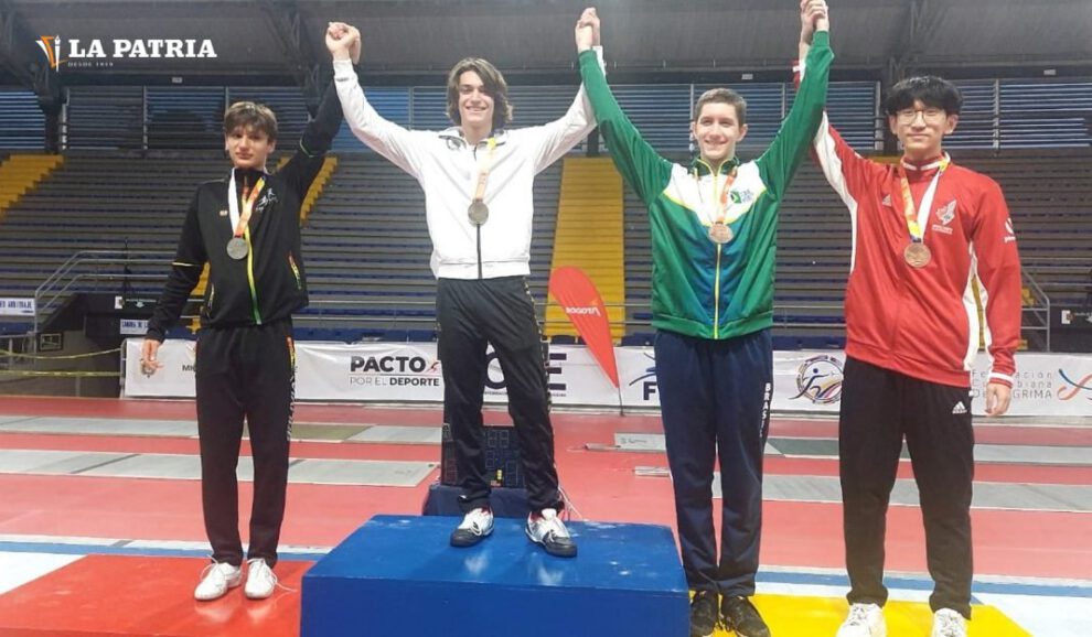 Esteban Mayer gana plata en el panamericano de esgrima en Bogotá