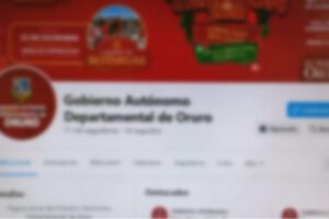 Hackeo de la página de Facebook de la Gobernación de Oruro