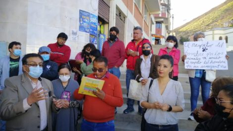 Vecinos del Barrio Socavón defienden a sus perritos comunitarios