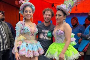 Luisito Comunica en el Carnaval de Oruro