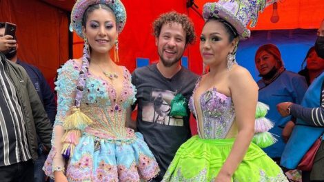 Luisito Comunica en el Carnaval de Oruro