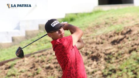 Vuelta Bolivia Golf con Jorge del Solar y Constanza Quiroga