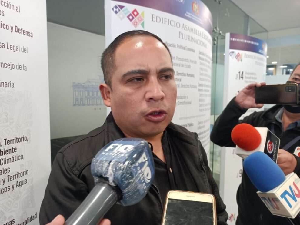 Falta de dólares en Bolivia según Alberto Astorga