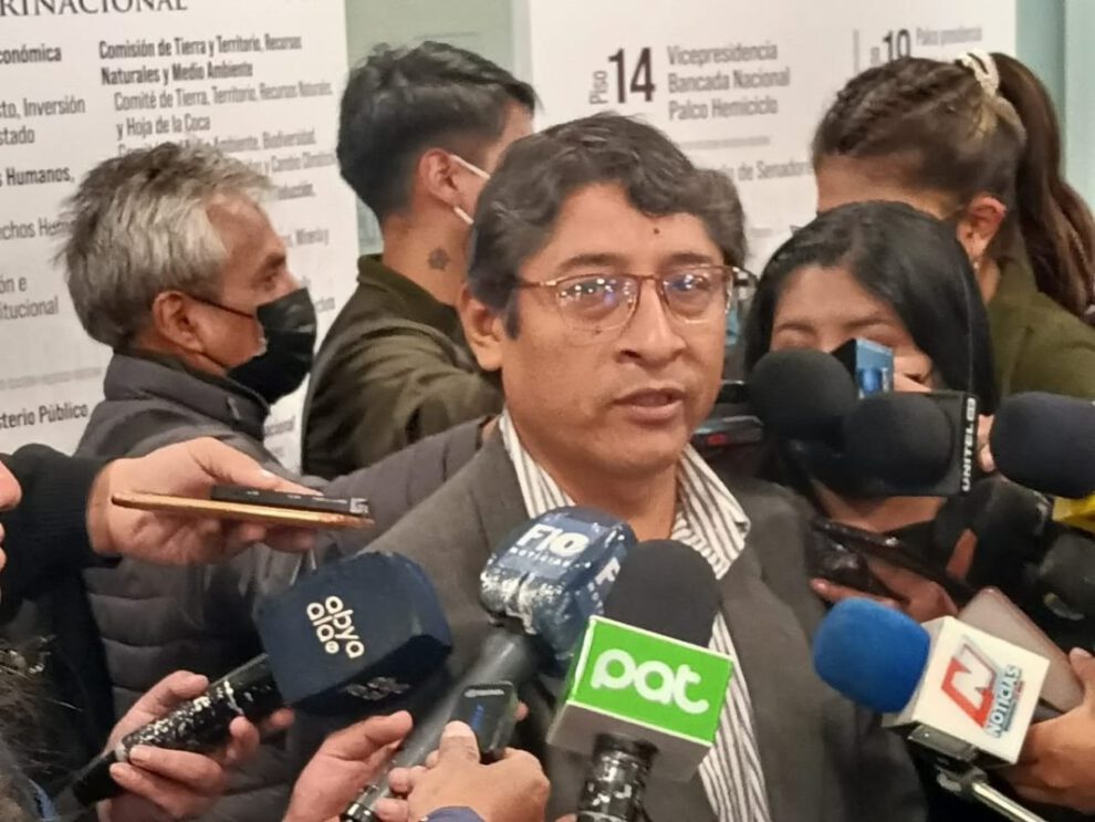 Gobernador Camacho y la situación de la suplencia gubernamental