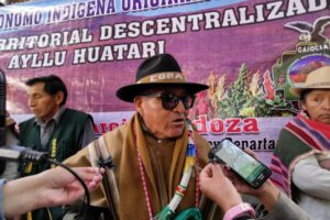 Centro Internacional de la Quinua en disputa entre Salinas de Garci Mendoza y Paria
