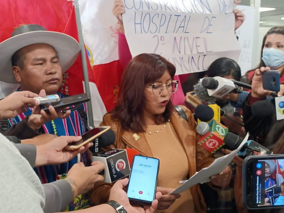Huelga de hambre en La Paz por el litio y el progreso de Potosí