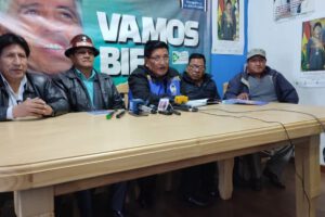 Unidad y diálogo del MAS en conferencia de prensa