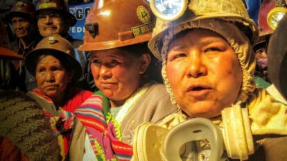 Mujeres en la industria orureña