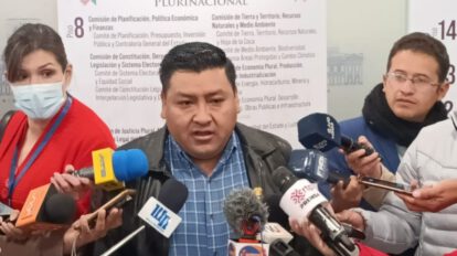 Huelga de hambre en Potosí liderada por senadores del MAS