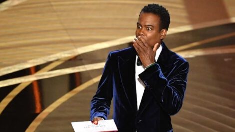 Chris Rock responde a Will Smith tras la bofetada en los Óscar