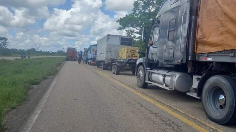 Bloqueo en la ruta Santa Cruz Cochabamba