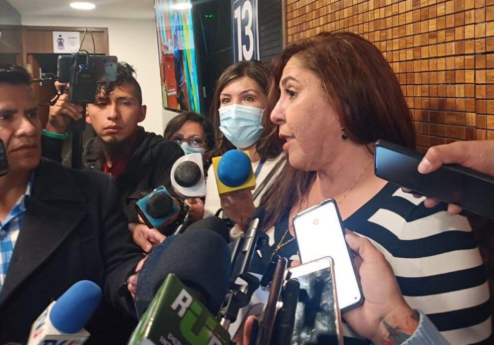 Elecciones Judiciales con Patricia Arce del MAS