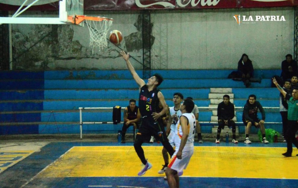 Victoria de Riegos CAR en el torneo oficial de baloncesto
