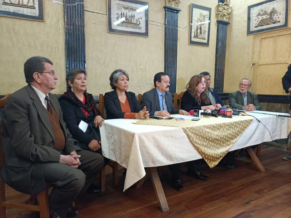 Reforma judicial impulsada por juristas independientes