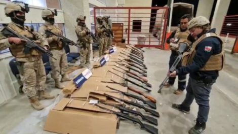 Decomiso de rifles en frontera con Bolivia