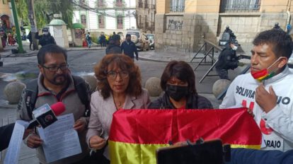 Vigilia en contra de la persecución política en Bolivia