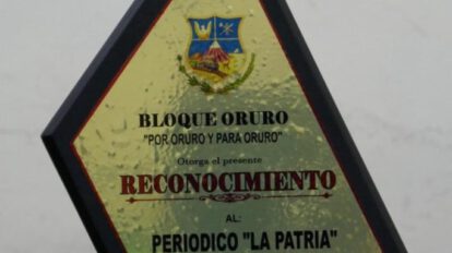 Reconocimiento a LA PATRIA por sus 104 años