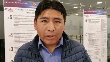 Diputado Abelardo Colque regresa a la Asamblea Legislativa