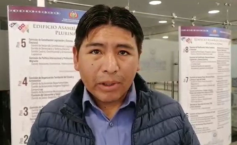Diputado Abelardo Colque regresa a la Asamblea Legislativa