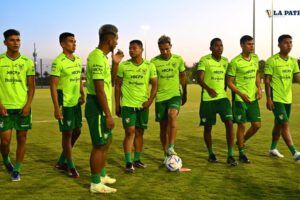 Selección boliviana en preparación para amistoso frente a Uzbekistán