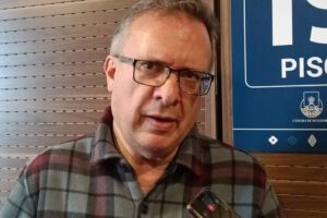 El diputado Carlos Alarcón advierte sobre la ley maldita