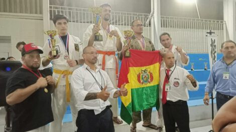 Karate Kyokushin en Chile con representantes de Bolivia
