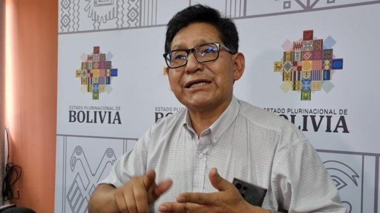 Protesta de maestros en Bolivia según el ministro de Educación, Edgar Pary