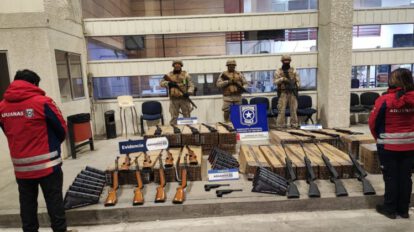 Incautación de rifles en Chile