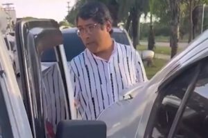 Diputado del MAS con licencia suspendida conduciendo un vehículo
