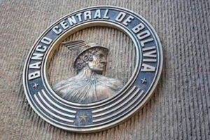 Logo del BCB en su edificio principal