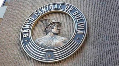 Logo del BCB en su edificio principal