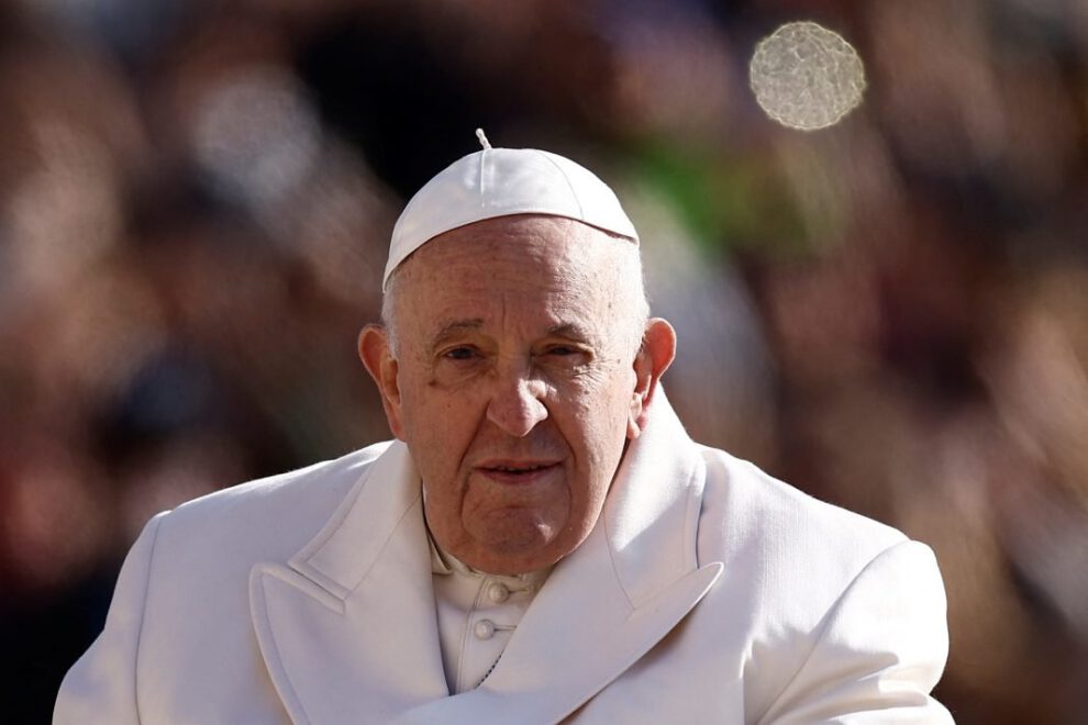 Papa Francisco hospitalizado por infección pulmonar