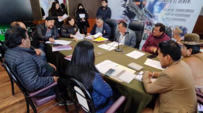 Concejo Municipal de Oruro sesionó en el Comando de Policía