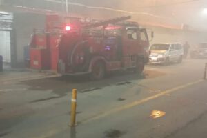 Incendio en el mercado Campero en Oruro