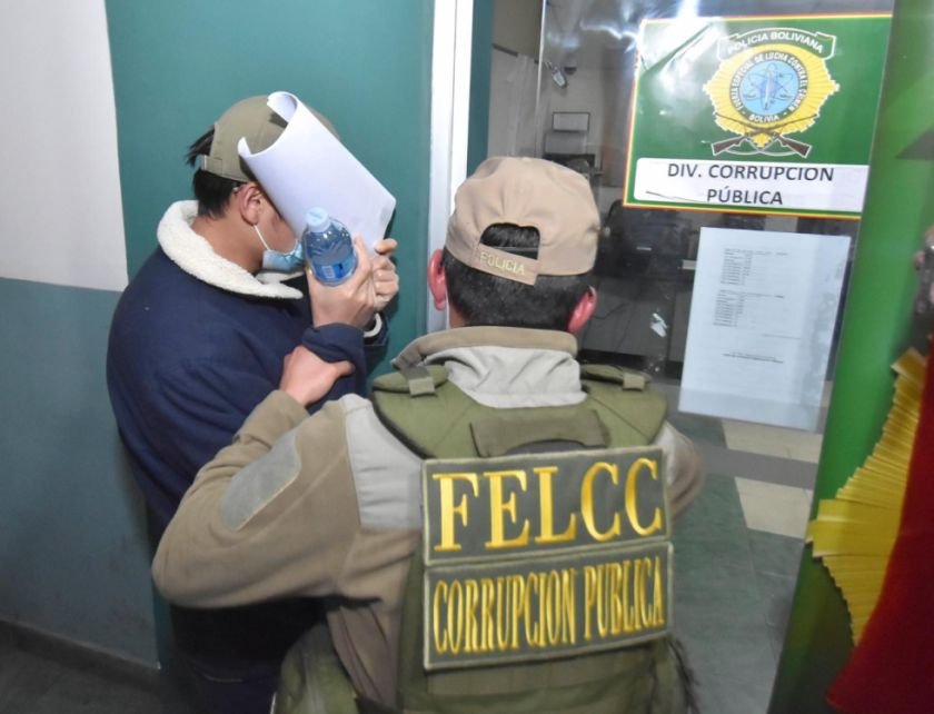 Jin Zhengyuan implicado en caso de corrupción