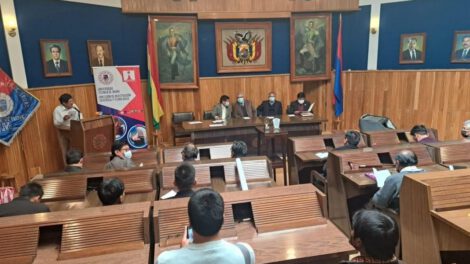 Acto de premiación al Mérito Científico