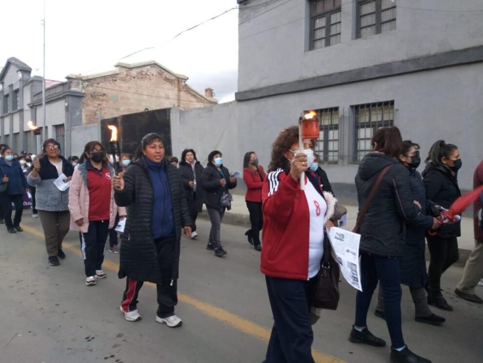 Renuncia del ministro Pary en protesta de maestros