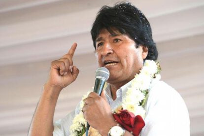 Evo Morales defiende estatuto del MAS ante amenazas internas